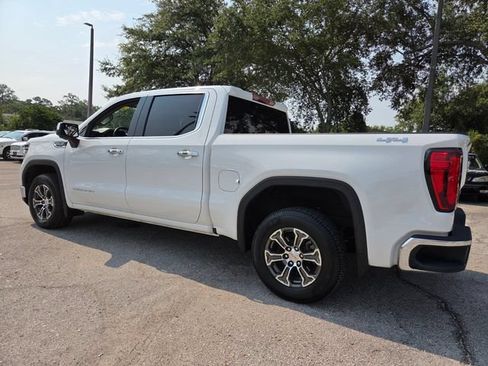 Used 2025 GMC Sierra 1500 SLT AWD/4WD image 5