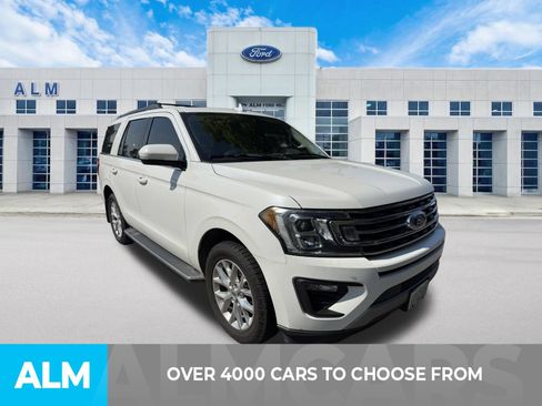 Used 2021 Ford Expedition XLT RWD image 2