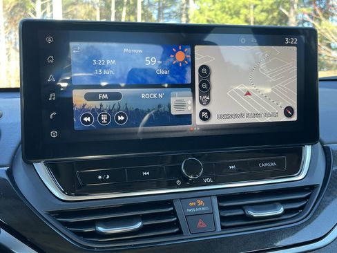 Used 2024 Nissan Altima 2.5 SR w/ SR Premium Package image 4