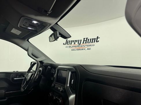 Used 2021 Chevrolet Silverado 1500 RST image 31