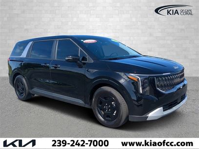 Certified 2025 Kia Carnival