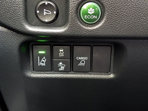 Certified 2023 Honda Ridgeline Sport image 15