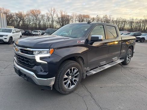 Used 2024 Chevrolet Silverado 1500 LT image 4