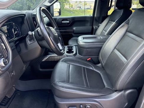 Used 2022 GMC Sierra 2500 Denali w/ Denali Ultimate Package AWD/4WD image 12