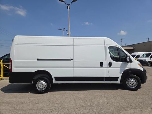 Used 2023 RAM ProMaster 3500 w/ Driver Convenience Group FWD image 13