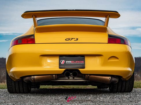 Used 2004 Porsche 911 GT3 image 33