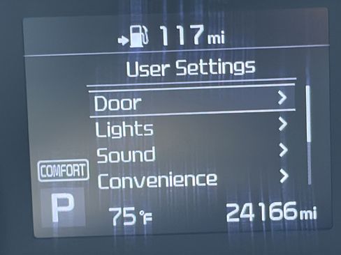Used 2018 Kia Stinger AWD/4WD image 20