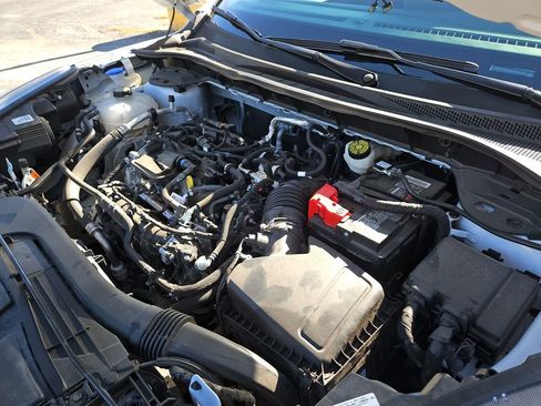 Used 2022 Ford Escape SEL image 13