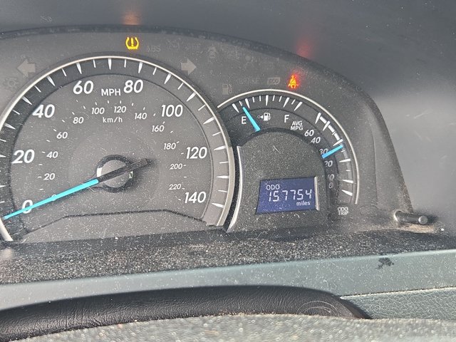 Used 2014 Toyota Camry LE FWD image 9