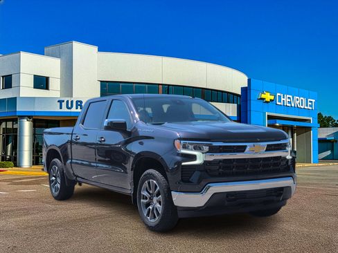 Used 2024 Chevrolet Silverado 1500 LT AWD/4WD image 9