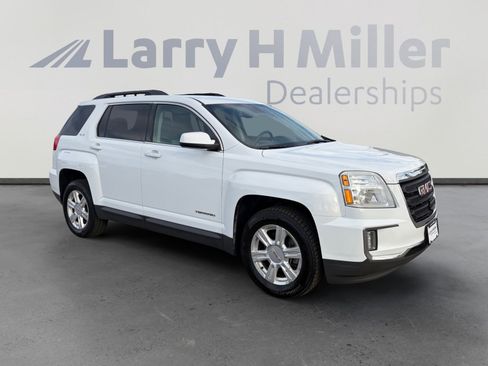 Used 2016 GMC Terrain SLE w/ Driver Alert Package I image 8