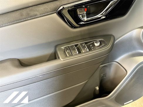 New 2025 Subaru Forester Limited image 19