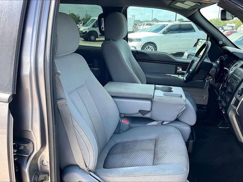 Used 2012 Ford F150 XLT w/ XLT Chrome Pkg image 29