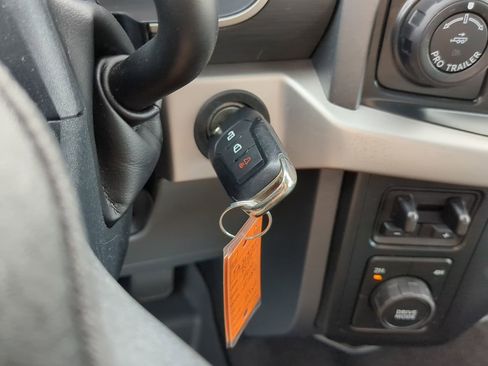 Certified 2022 Ford F150 XLT w/ Trailer Tow Package image 26