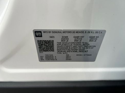 Used 2021 GMC Terrain SLT image 34