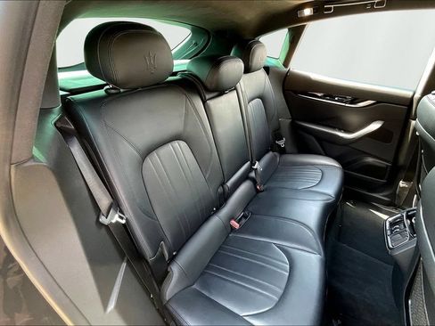 Used 2023 Maserati Levante Modena AWD/4WD image 25