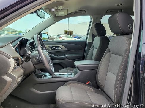 Used 2020 Chevrolet Traverse LT FWD image 8