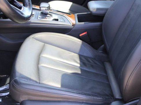 Used 2018 Audi A4 2.0T Premium w/ Convenience Package AWD/4WD image 32