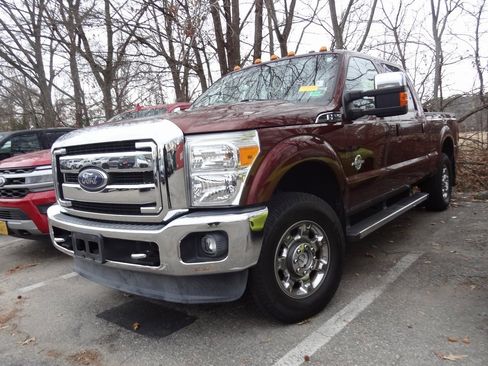 Used 2016 Ford F250 Lariat w/ Lariat Ultimate Package image 3