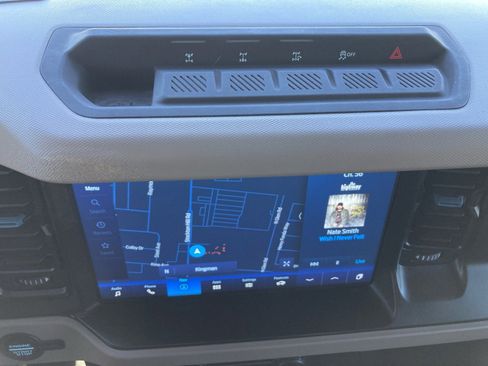 Used 2022 Ford Bronco Wildtrak image 21