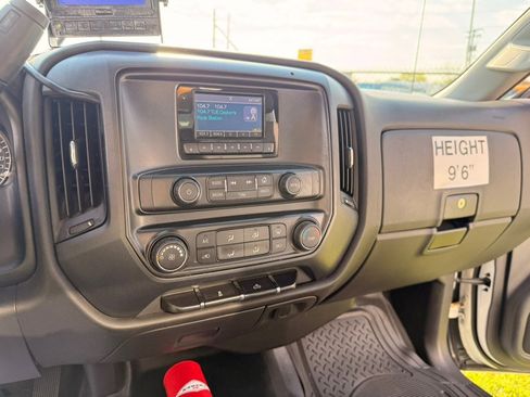 Used 2015 Chevrolet Silverado 3500 W/T image 34
