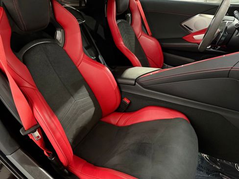 Used 2021 Chevrolet Corvette Stingray Preferred Cpe w/ Z51 Performance Package RWD image 49