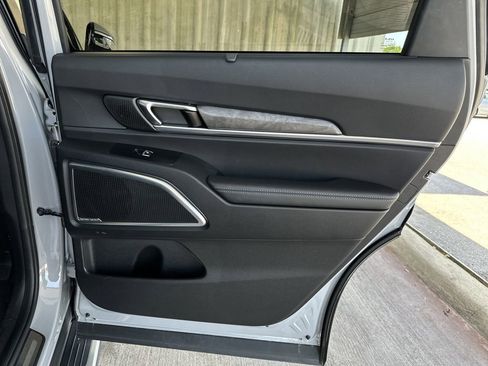 Used 2024 Kia Telluride SX X-Line AWD/4WD image 35