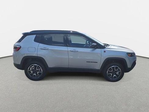 New 2026 Jeep Compass Trailhawk AWD/4WD image 4