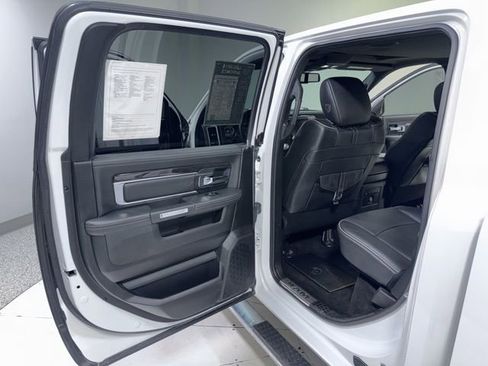 Used 2017 RAM 1500 Limited image 25