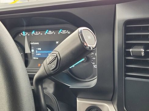 New 2026 Ford F250 XL w/ XL Chrome Package image 19