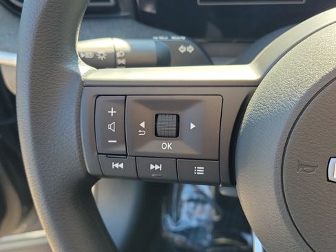 New 2026 Nissan Kicks SV image 24