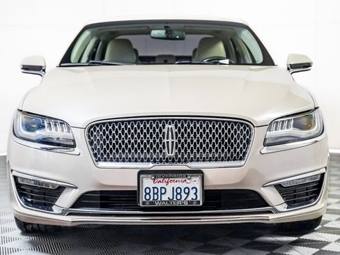 Used 2018 Lincoln MKZ Reserve image 9
