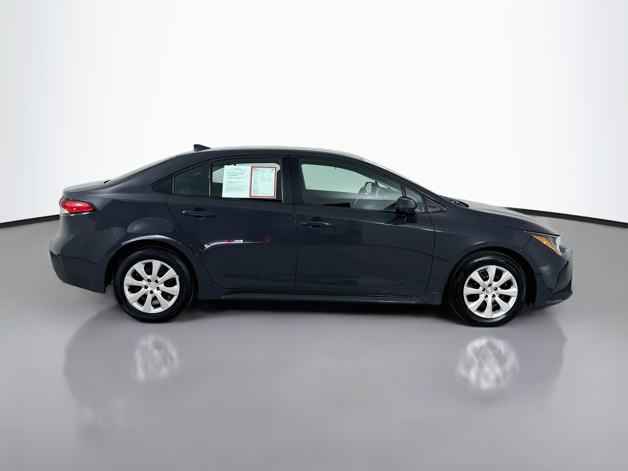 Certified 2025 Toyota Corolla LE FWD image 9