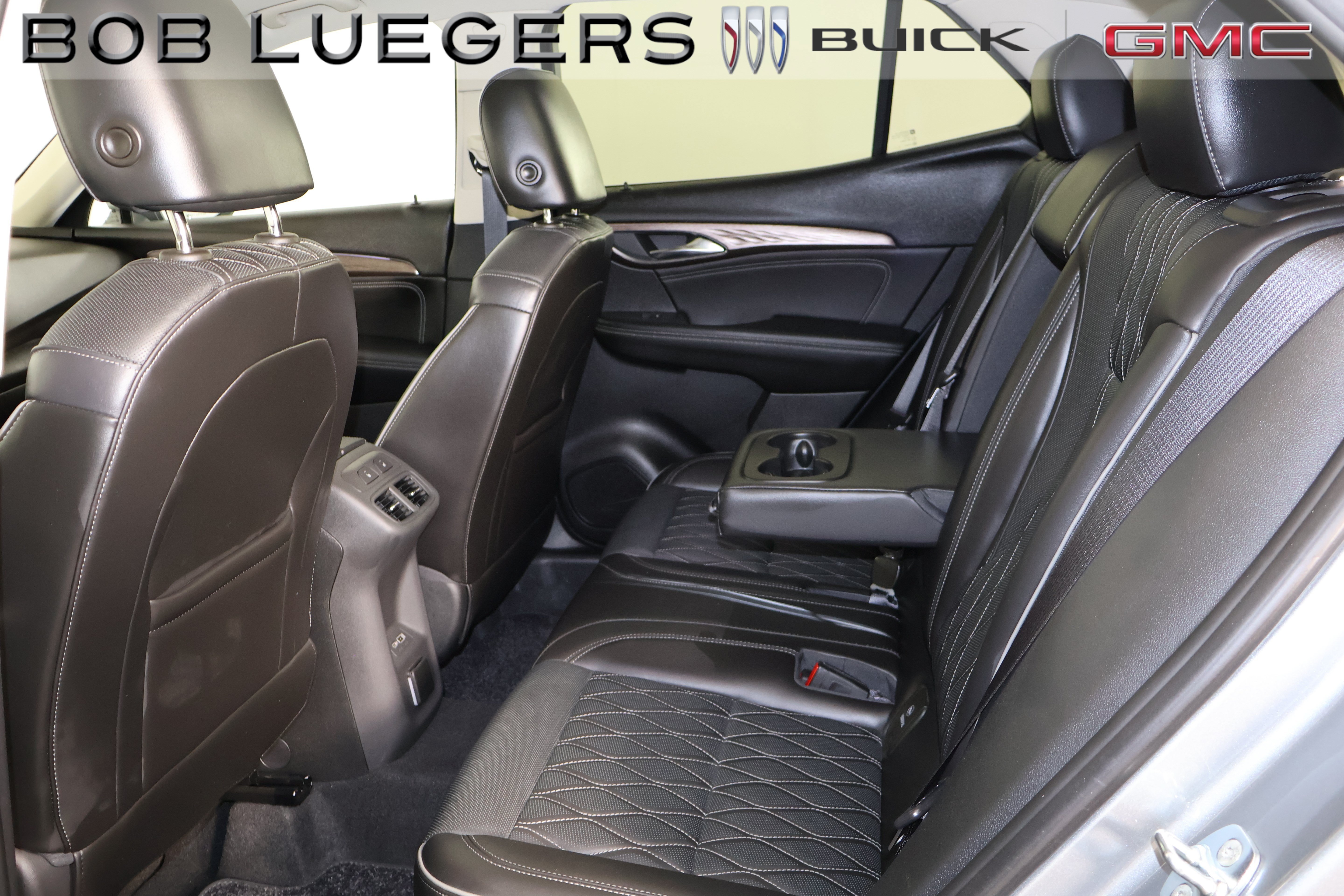 Certified 2023 Buick Envision Avenir AWD/4WD image 10