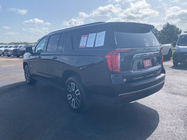 Used 2023 GMC Yukon XL AT4 AWD/4WD image 5