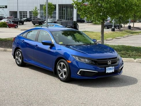 Used 2019 Honda Civic LX image 3