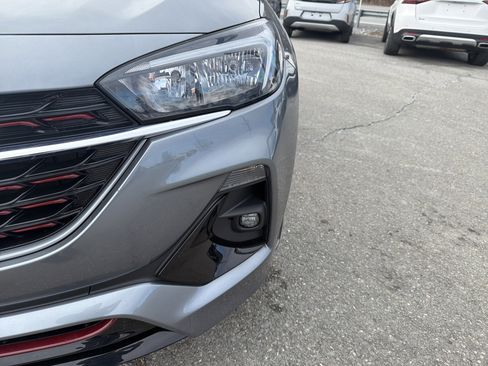 Used 2020 Buick Encore GX Select w/ Experience Buick Package image 10