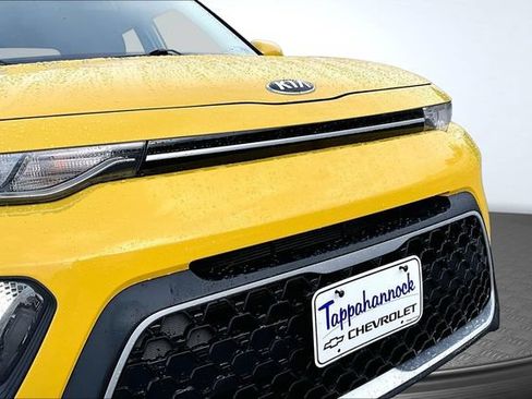 Used 2020 Kia Soul S FWD image 28