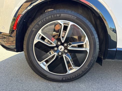 Used 2023 Ford Mustang Mach-E Premium image 42