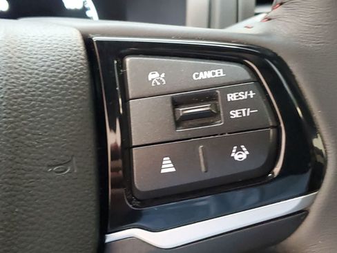 Used 2025 Honda Odyssey Sport-L image 13