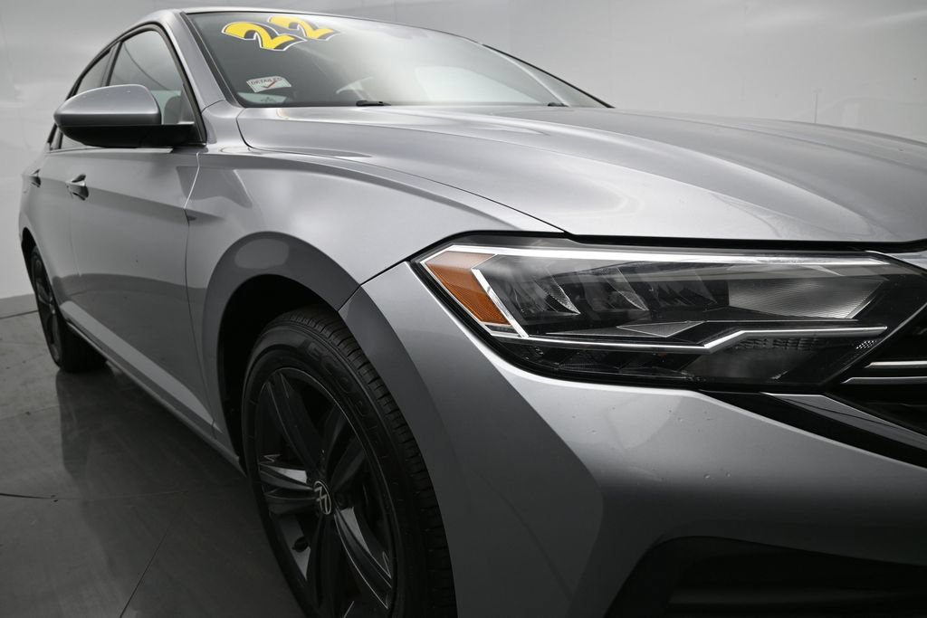 Used 2022 Volkswagen Jetta SE FWD image 33