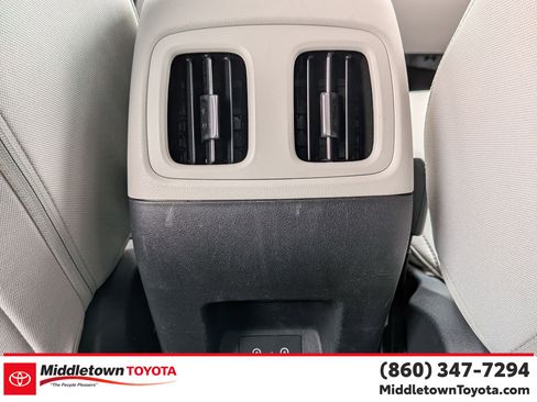 Used 2025 Hyundai Tucson SEL AWD/4WD image 28