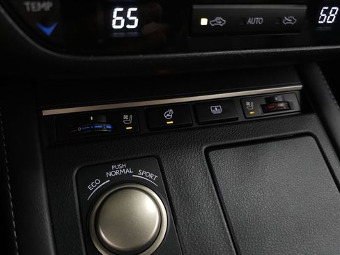 Used 2017 Lexus ES 350 w/ Luxury Package FWD image 27