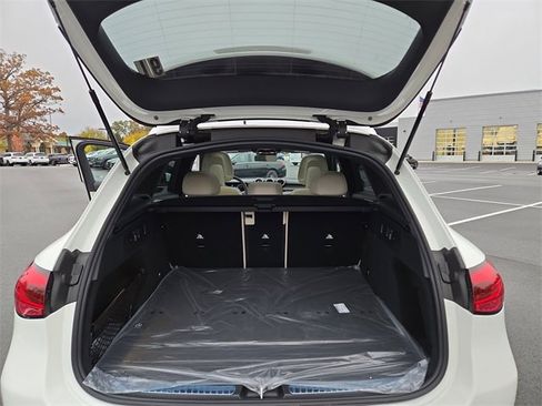 New 2026 Mercedes-Benz GLC 300 4MATIC image 28
