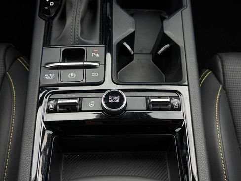 Used 2025 Kia K5 GT w/ GT1 Package FWD image 19