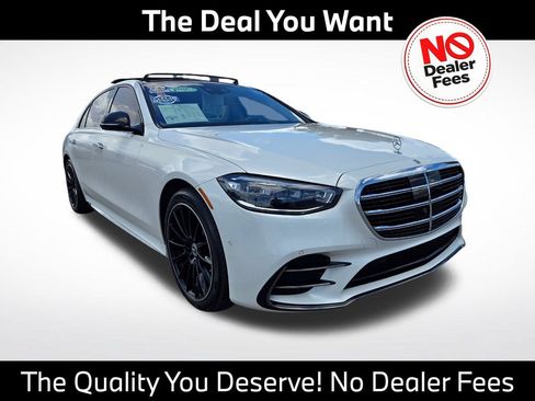 Used 2023 Mercedes-Benz S 500 4MATIC image 1