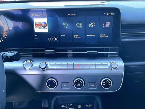 Used 2025 Hyundai Kona SE FWD image 6