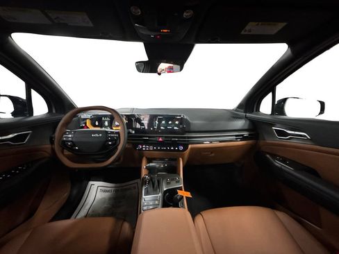 New 2026 Kia Sportage X-Line w/ X-Line Premium Package AWD/4WD image 9