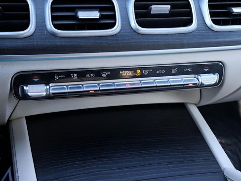 Certified 2023 Mercedes-Benz GLS 450 GLS 450 image 27