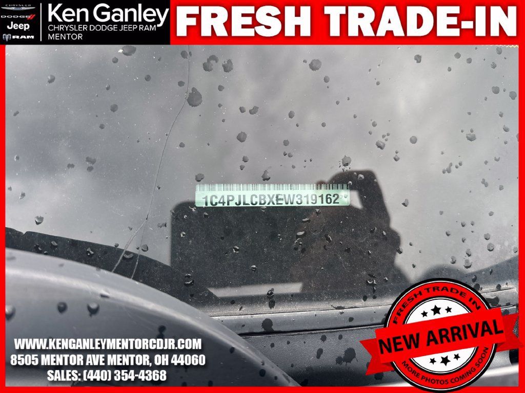 Used 2014 Jeep Cherokee Latitude w/ Cold Weather Group FWD image 13